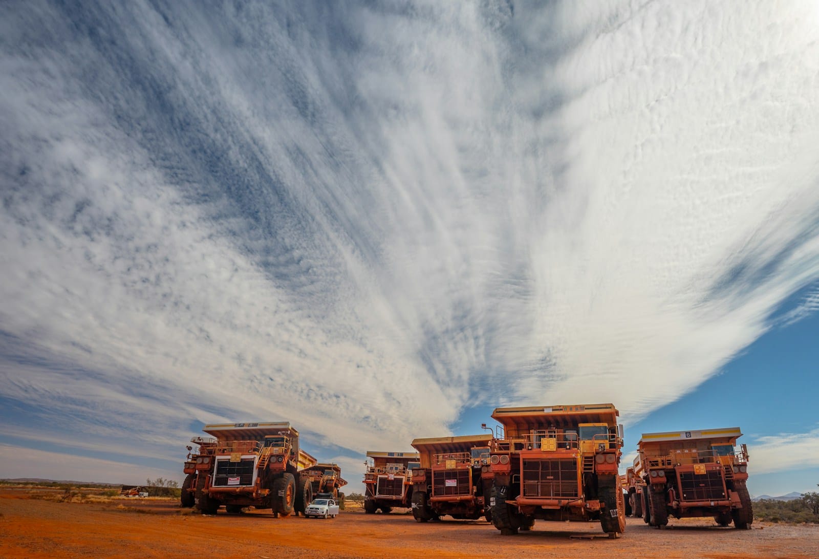 FIFO Rostering Software: Managing Swings, Crews and Compliance in One Roster